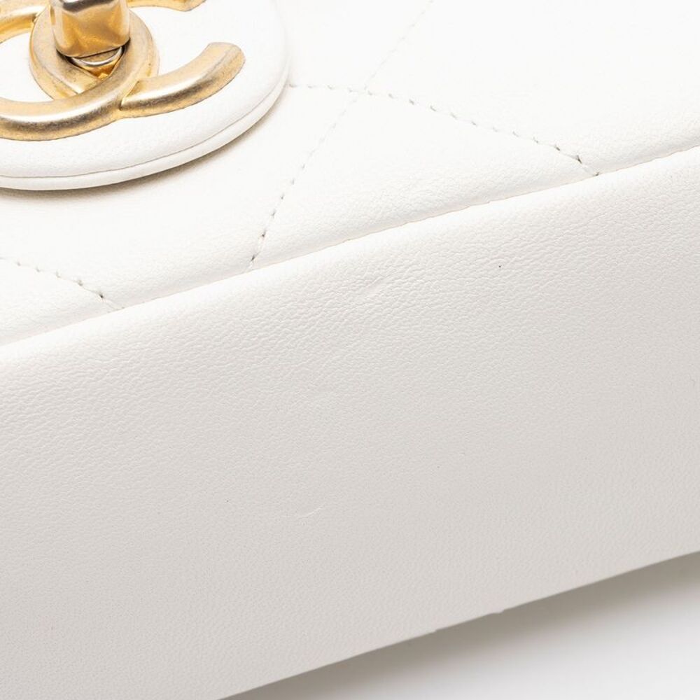 Chanel Lambskin A Real Catch Flap Bag - Picture 11 of 12